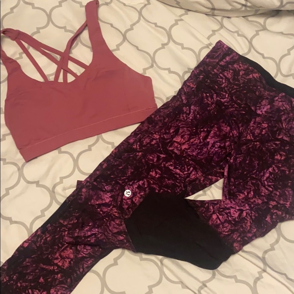Lululemon leggings and bra set